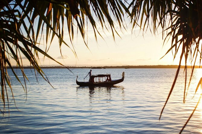 1 Hour Private Romantic Gondola Cruises in Banksia Beach - The Gondola Experience in Banksia Beach: what the hour is really like