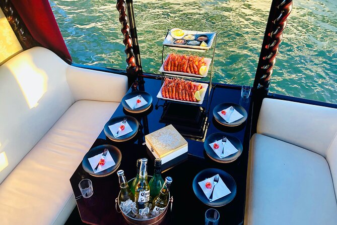 1 Hour Private Romantic Gondola Cruises in Banksia Beach - Who should book this cruise (and who should temper expectations)