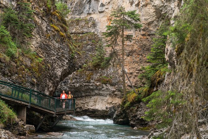 2 Day Banff Lake Louise Johnston Canyon Gondola Cave Basin tour - Lake Louise, Emerald Lake, and Natural Bridge: The Best Photo Loops