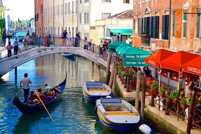 Afternoon in Venice : Basilica + Doge's Palace + Gondola - The Doge’s Palace: politics in stone (and art)