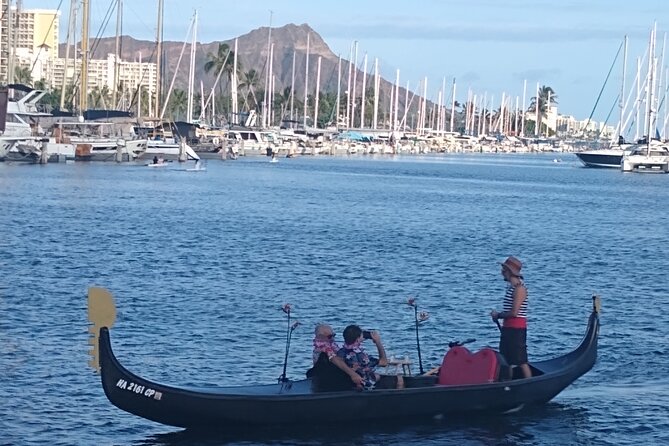 Aloha Gondola Cruise with Drinks & Pastries - Photo stops and picture timing that won’t stress you out