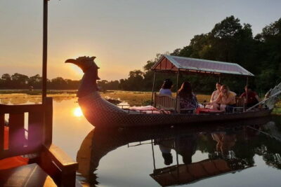 Angkor Sunset & Gondola Ride By Jeep - The timing: pickup at 2:30 pm and why the late afternoon matters