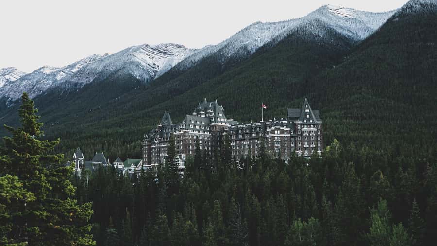 Banff: Banff Town, Gondola, and Johnston Canyon Day Tour - Johnston Canyon catwalks: where the waterfall feels earned