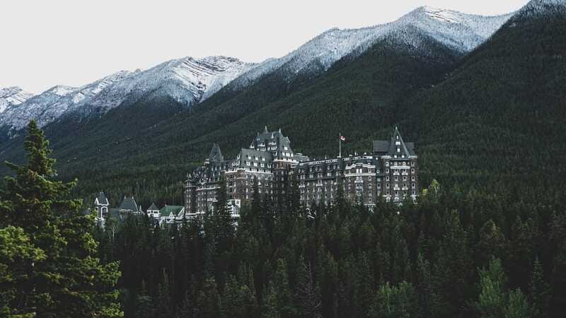Banff: Banff Town, Gondola, and Johnston Canyon Day Tour - Hoodoos: brief, weird, and worth the walk