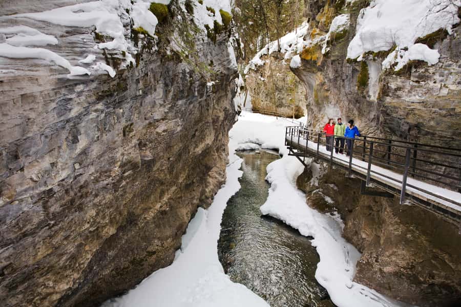Banff Gondola, Banff Town, Lake Minnewanka, Bow Falls - Key things I’d plan for
