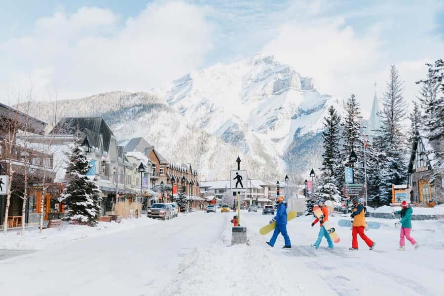 Banff Gondola, Banff Town, Lake Minnewanka, Bow Falls - Bow Falls: the waterfall stop that hits with sound and power