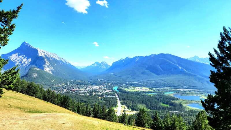 Banff Private Full-Day Tour Lake Louise, Gondola & more - Vermilion Lakes sunset backdrop and Upper Hot Springs recovery
