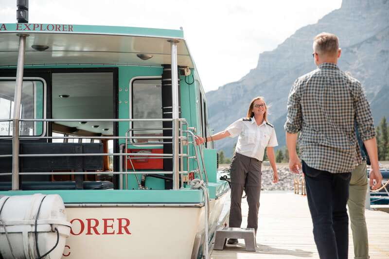 Banff: Sightseeing, Lake Minnewanka Cruise and Banff Gondola - Who This Tour Fits Best (and Who Should Think Twice)