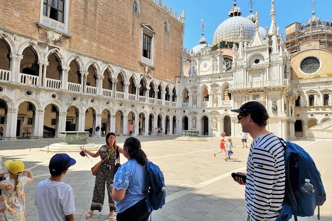 Best Of Venice: Saint Mark's Basilica, Doges Palace with Guide and Gondola Ride - Who should book this tour, and who might want a different plan