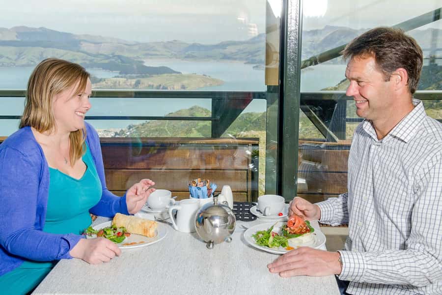 Christchurch: Gondola Ride - Red Rock Café: plan a snack stop with real value