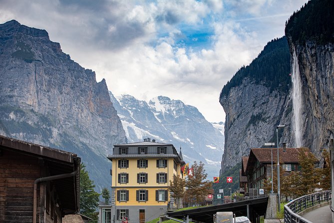 Daytrip to Jungfraujoch Top of Europe and Interlaken from Zurich - Interlaken: a quick taste between two lakes