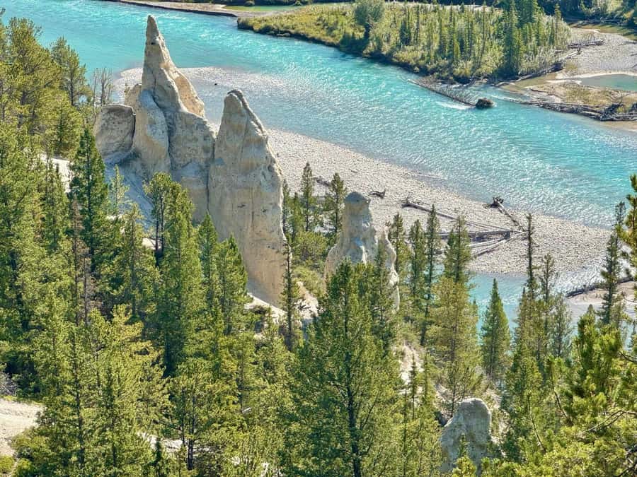 Discover the Best of Banff: Lakes, Mountains, Gondola Ride - Key highlights worth planning around