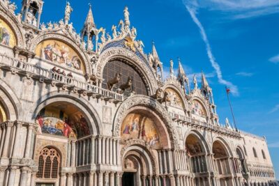 Doge’s Palace Tour, Prisons, Bridge of Sighs & Gondola Ride - The Bridge of Sighs: a short stop with big emotional weight