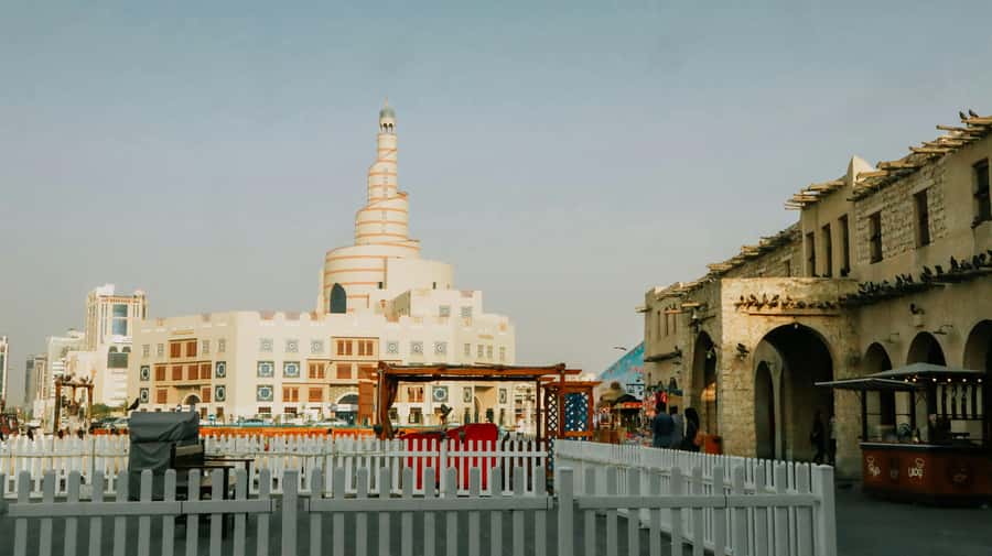 Doha City Tour, Villaggio Mall and Free Gondola Ride - Who should book this tour, and who might skip it