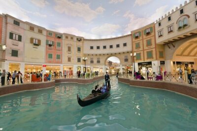 Doha Tour with Gondola Ride at Villaggio Mall - Doha Port Box Park: the quick start that makes the rest better