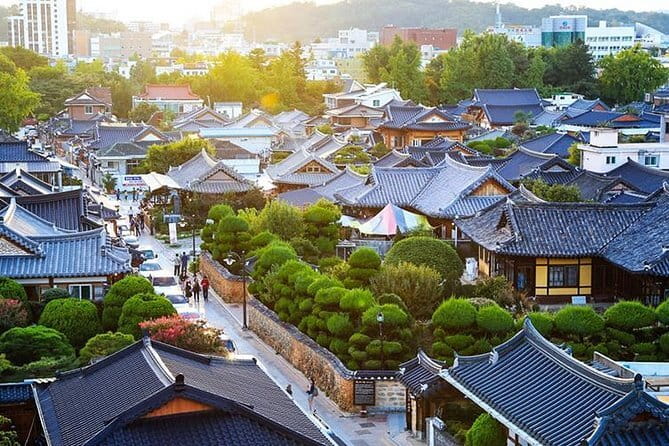 Explore DMZ from Seoul +(optional) Gondola/Red Suspension Bridge - Gamaksan Mountain suspension bridge: dizzying views with a physical price tag