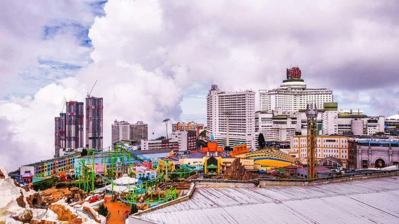 From Kuala Lumpur: Genting Highlands Day Tour & Gondola Ride - The Ride Up: What Makes the Genting Gondola Worth Your Time