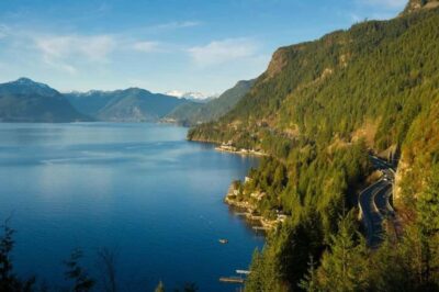 From Vancouver: Whistler Tour with Shannon Falls and Gondola - Sea to Sky Highway: Your Main Scenic Stretch