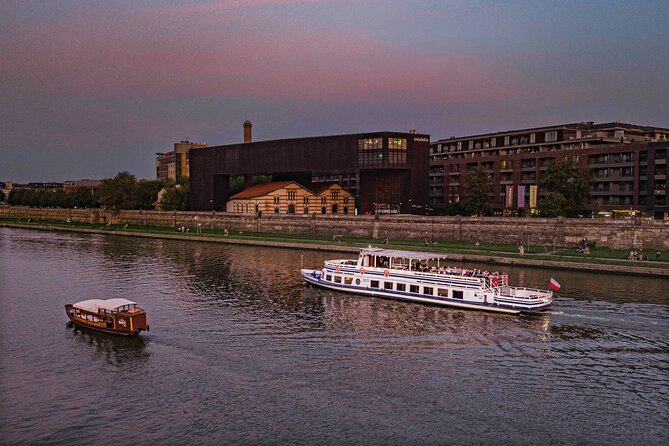 Gondola cruise The Vistula River Krakow private tour up to 12 person - Timing, duration, and how to plan your day around the cruise