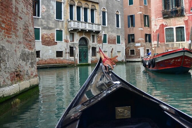 Gondola Ride and St Mark's Basilica - Why pair St. Mark’s Basilica with a Canal Grande gondola