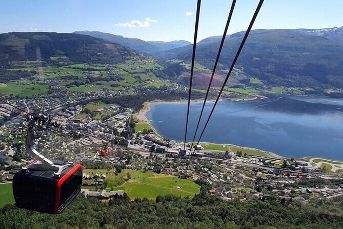 Guided tour - Hardangerfjord, Voss Gondola & 3 Great Waterfalls - Vøringsfossen: Norway’s Famous One, With a Proper Time Budget