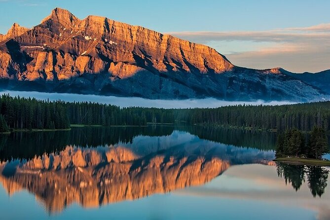 Guided Tour to Banff Highlights & Wildlife With Gondola Admission - Mount Norquay Viewpoint: Banff’s First Ski Resort Roots