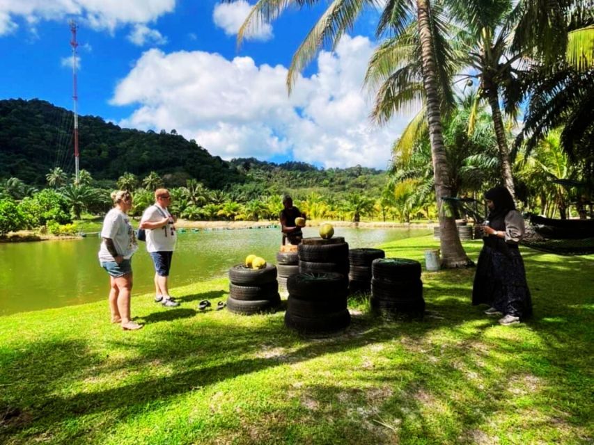 Ko Lanta: Private Gondola Cruise with Mangrove Forests - From hotel pickup to Tung Yee Peng Village: how the morning is staged