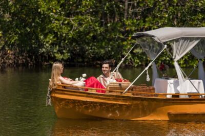 Krabi Private Gondola Cruise with Lunch and Picnic - Pickup, the Private Pier, and a Smooth 90-Minute Rhythm