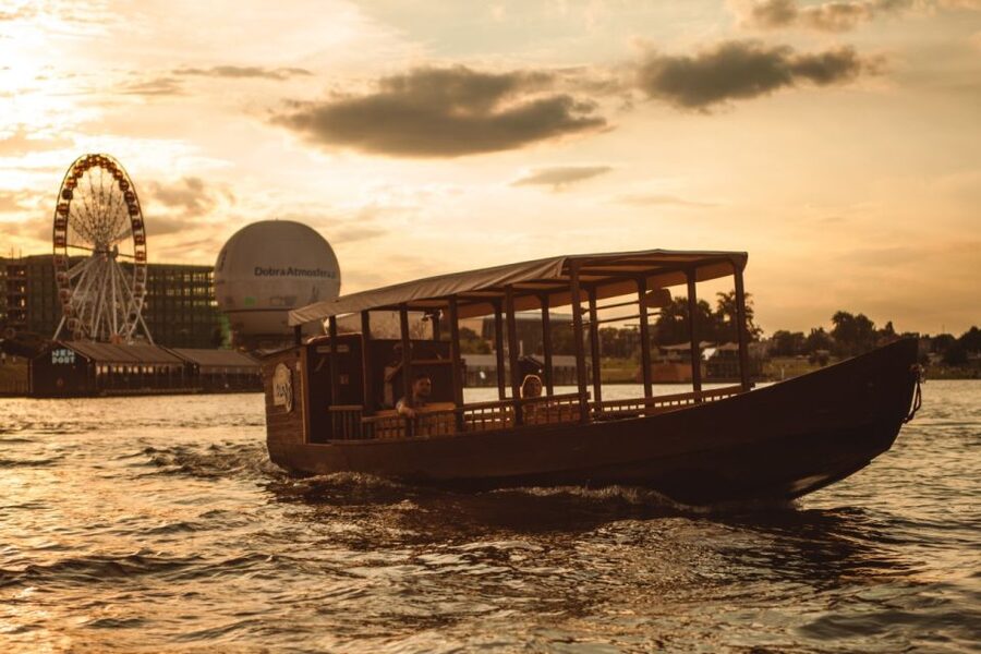 Krakow: Vistula Night Cruise by Gondola w/ Audio Commentary - Krakow from the Vistula: why this night gondola works