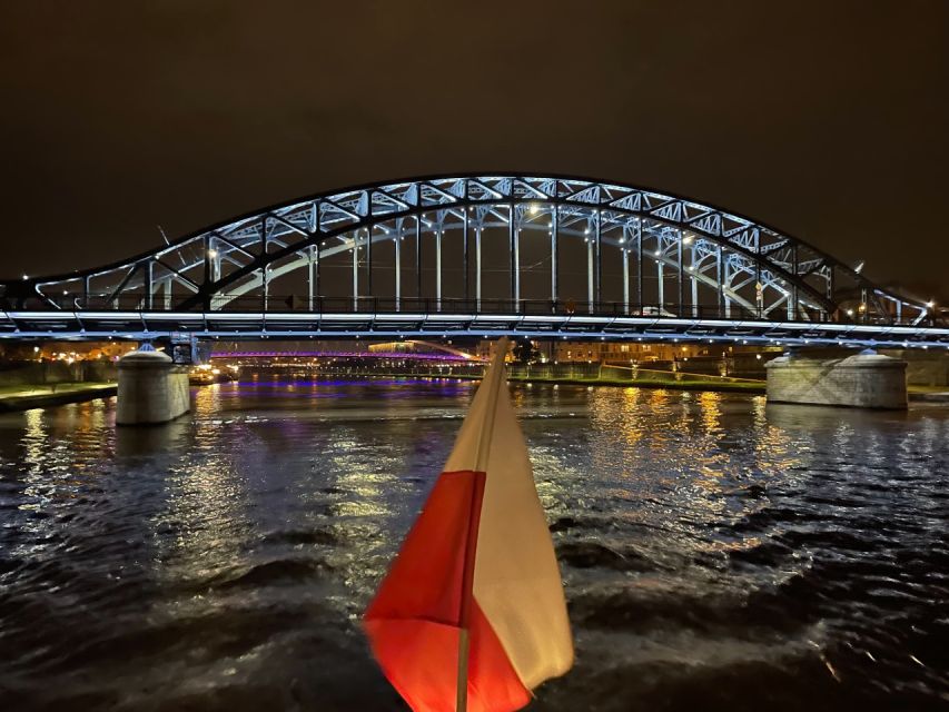 Krakow: Vistula Night Cruise by Gondola w/ Audio Commentary - Your wooden gondola: comfort, blankets, and the “old-school” feel