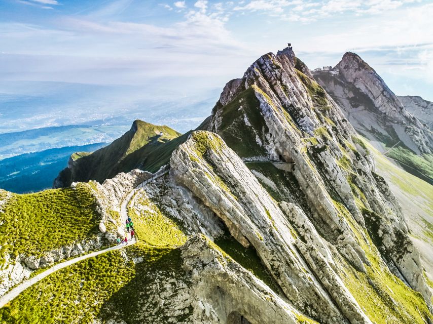 Kriens: Mt. Pilatus by Panoramic Gondola and Aerial Cableway - Returning to Kriens: Same Side, Easy Flow
