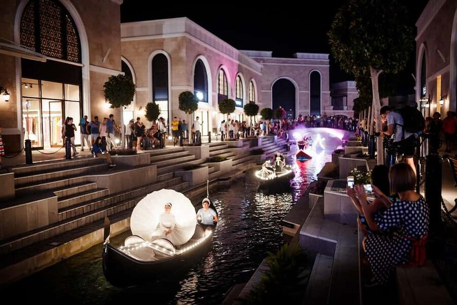 Land of Legends Night Light&Gondola Show:Antalya,Alanya&Side - What the Land of Legends Night Light & Gondola Show Feels Like