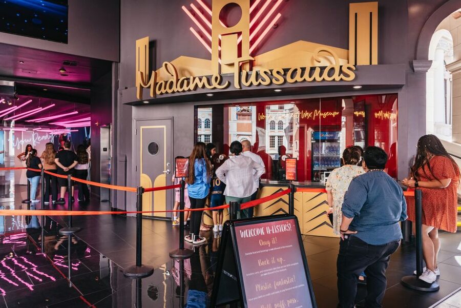 Las Vegas: Entry to Madame Tussauds with a Gondola Cruise - What about the Speakeasy Experience stop?