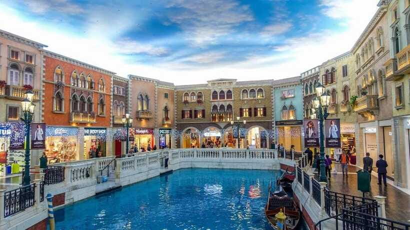 Macau: Venetian-Style Gondola Ride - The Small Group Factor (Why It Matters on the Water)