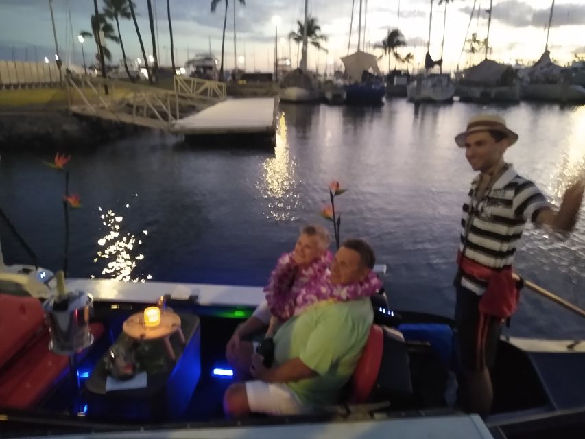 Oahu: Luxury Gondola Cruise with Drinks and Pastries - Venetian Singing Is More Than a Theme