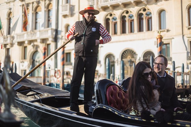 Private Crafted Gondola Ride on the Grand Canal - Ai Choristi and the Dinner Question: Confirm the Meal Piece