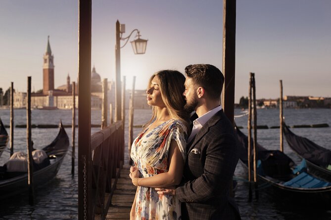 Private Gondola Ride and Photoshoot - Stop 2: Ponte dei Sospiri for One Bridge You Cannot Skip