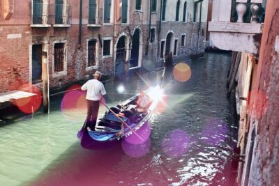 Private Gondola Ride in Venice - Your private gondola: up to 6 people and the real Venice rhythm