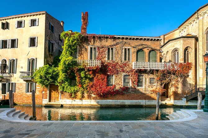 Ravenna Port to Venice with Deluxe Tour by Boat and Gondola - Piazzale Roma, the first bridge, and getting your bearings fast