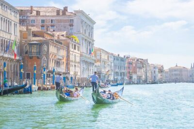 Romantic Venice: 30 Minute Gondola Ride with Serenade - The 30-minute route: Grand Canal first, then smaller lanes