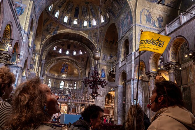 St. Mark’s Basilica Guided Tour with Venice Canals Gondola Ride - Gondola ride essentials: what it’s like from Bacino di San Marco