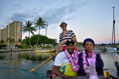Valentine's Private Gondola Cruise in Waikiki with Drinks, Pastry - What’s included onboard: lei, drinks, pastry, and comfort extras