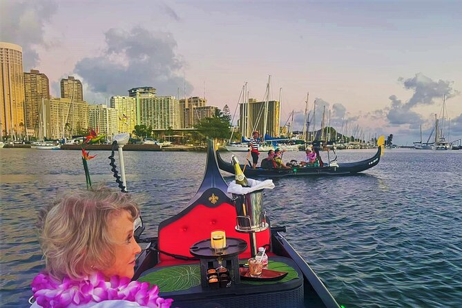 Valentine's Private Gondola Cruise in Waikiki with Drinks, Pastry - Honolulu skyline at two tempos: day views vs sunset lights