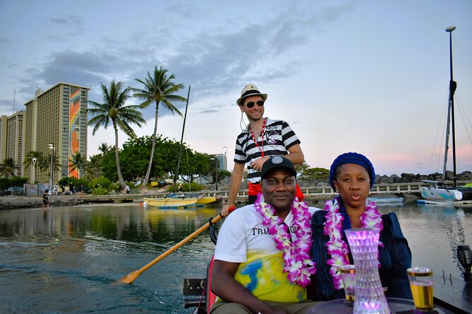 Valentine's Private Gondola Cruise in Waikiki with Drinks, Pastry - What’s included onboard: lei, drinks, pastry, and comfort extras