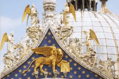Venice: Doge's Palace and Basilica Tour with Gondola Ride - Doge’s Palace: where Venice made its decisions