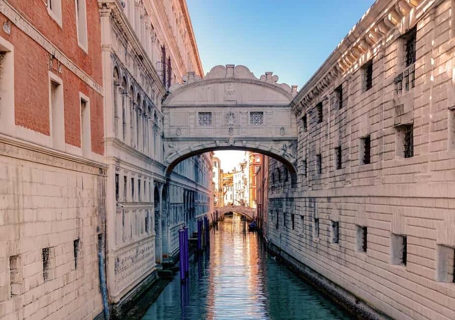 Venice: Doge's Palace and St Mark's Tour with Gondola Ride - Piazza San Marco: Your Fast Track Into Venice’s Big Moments