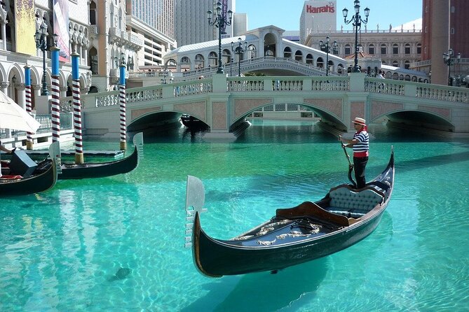 Venice: Enchanting City Walk & Majestic Gondola Glide! - Rialto Bridge: Grand Canal Views Without the Full-Day Detour
