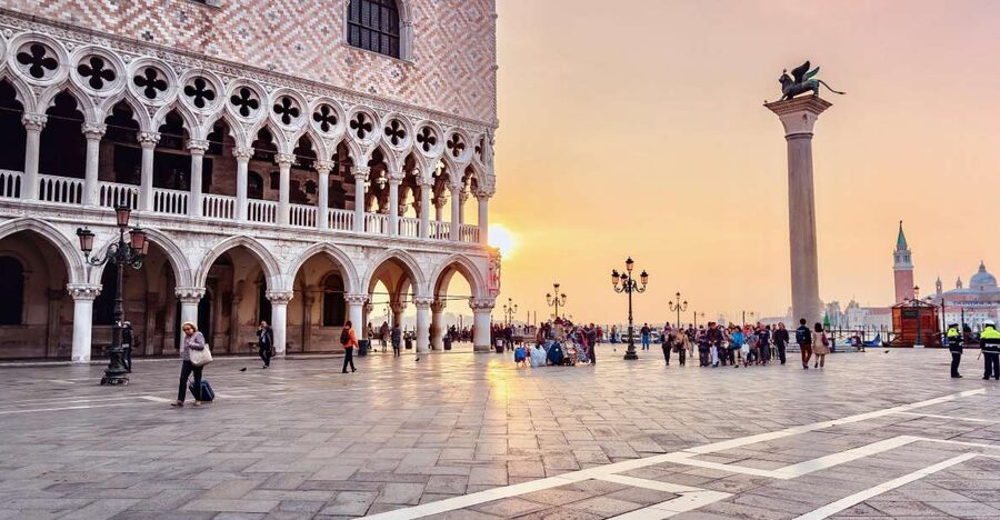 Venice: Gondola Ride and Skip the Line Doge's Palace Tour - Price and value at $116.68 per person