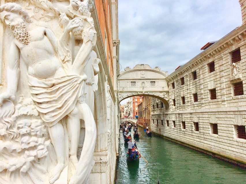 Venice: Gondola Ride and Skip the Line Doge's Palace Tour - Who this tour fits best (and who should reconsider)