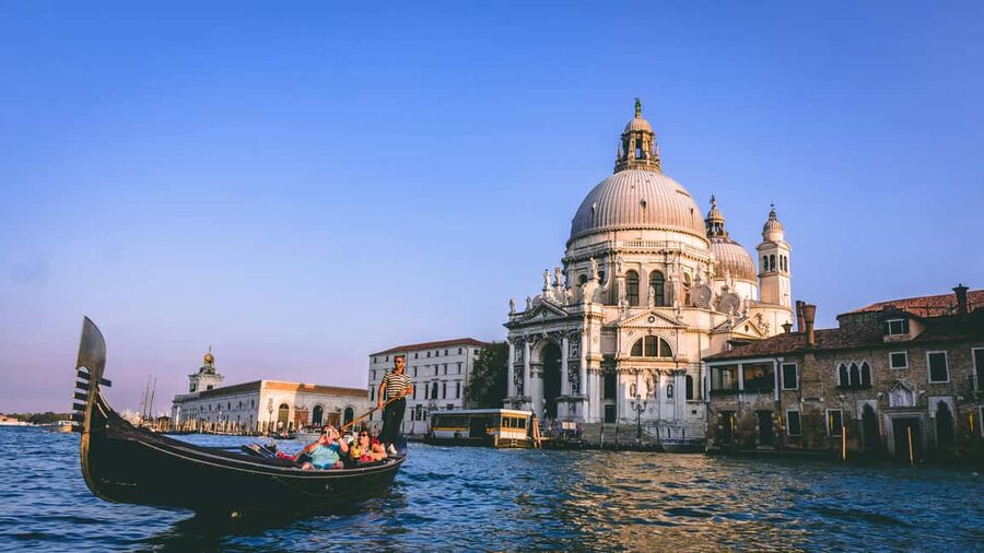 Venice: Gondola Ride under the Bridge of Sighs with Audio Guide App - Campo San Zaccaria to Piazza San Marco: getting oriented in about 20 minutes